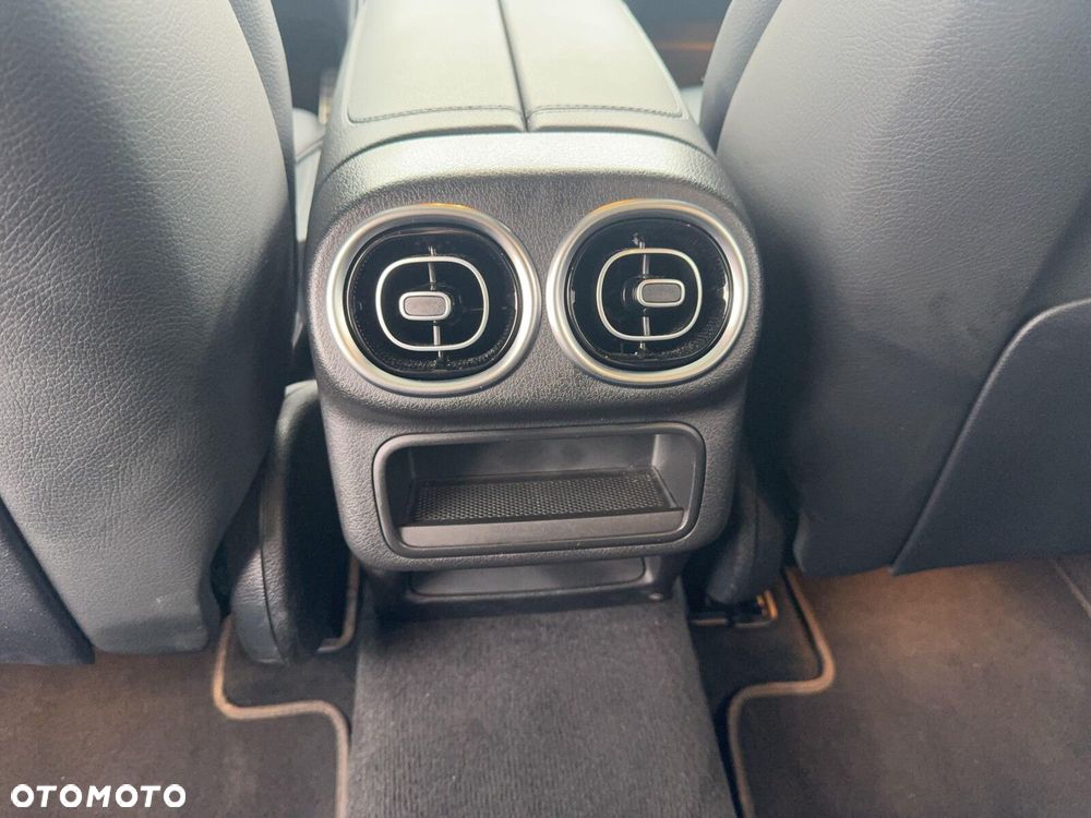 Mercedes-Benz GLC - 22