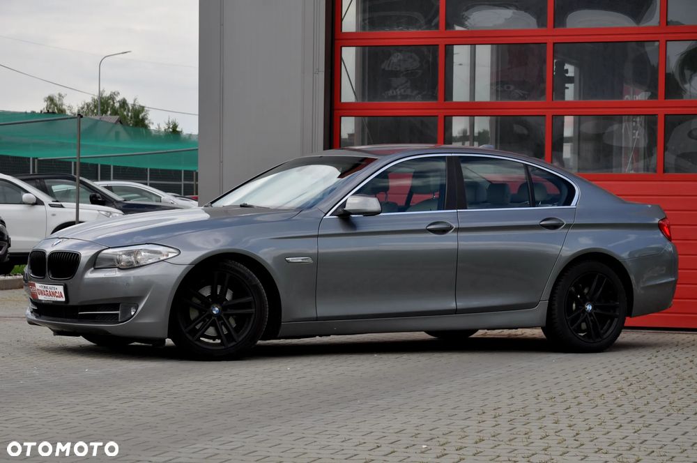 BMW Seria 5 520d Luxury Line - 3