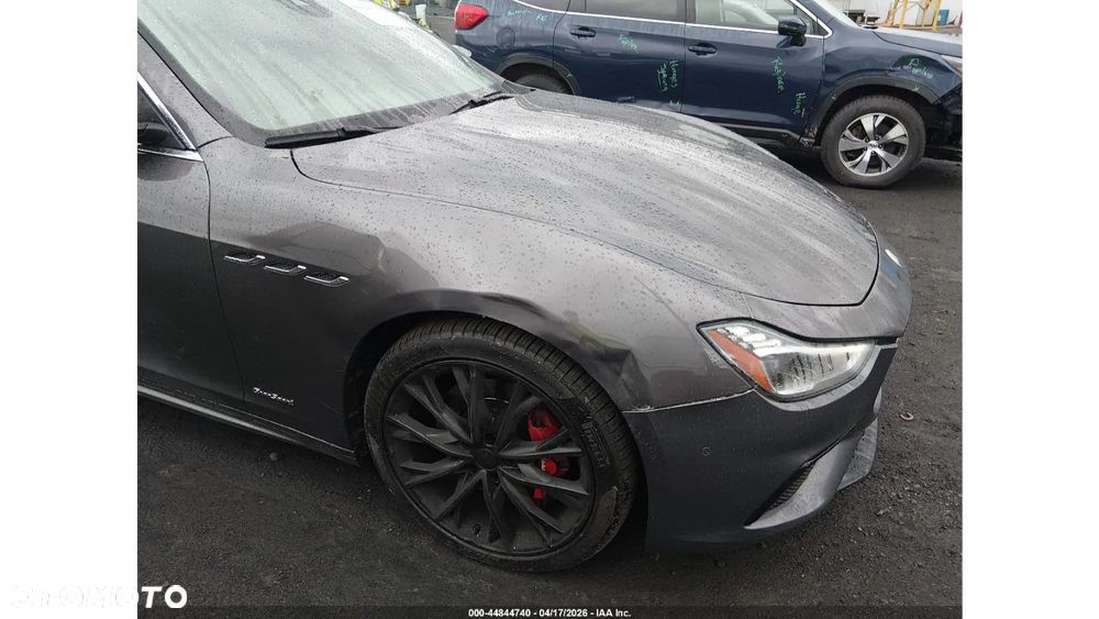 Maserati Ghibli - 10
