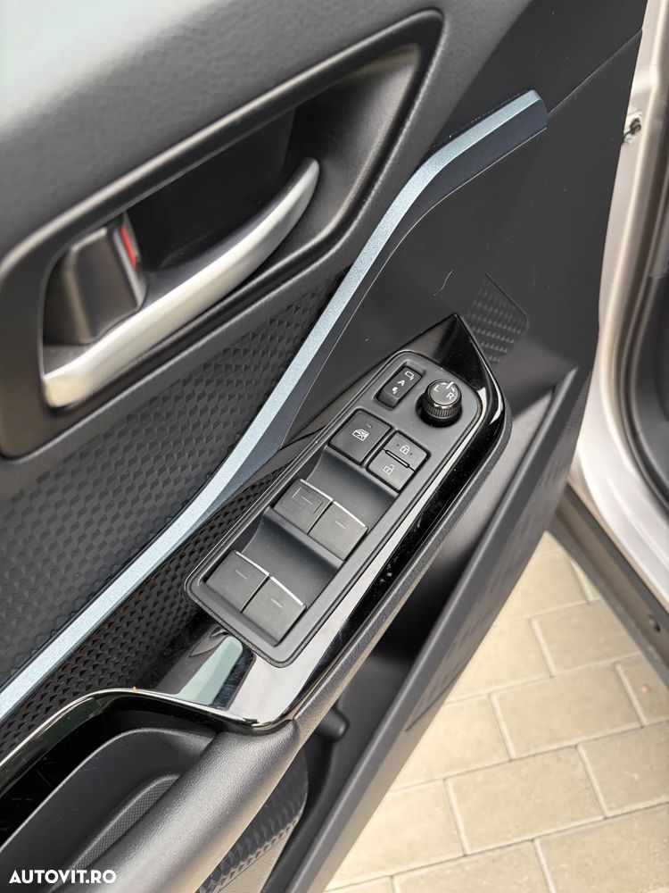 Toyota C-HR Business-Edition - 28