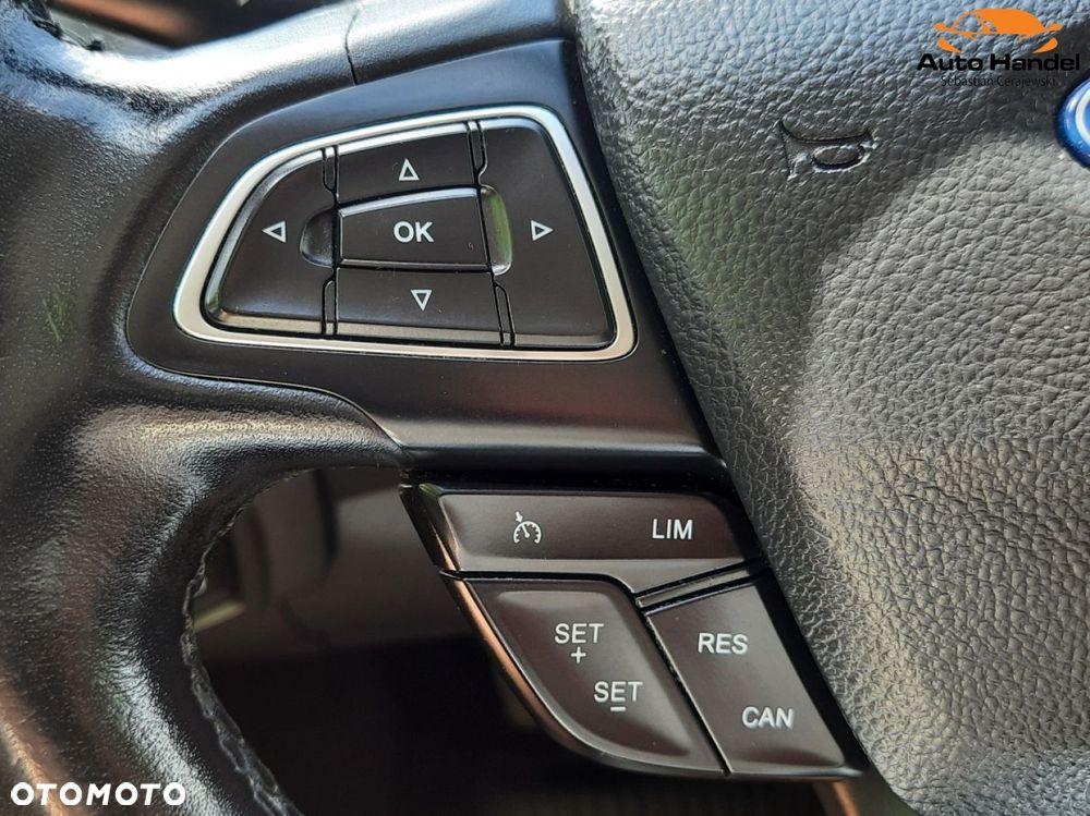 Ford Focus 1.5 EcoBoost STart-Stopp-System TITANIUM - 22