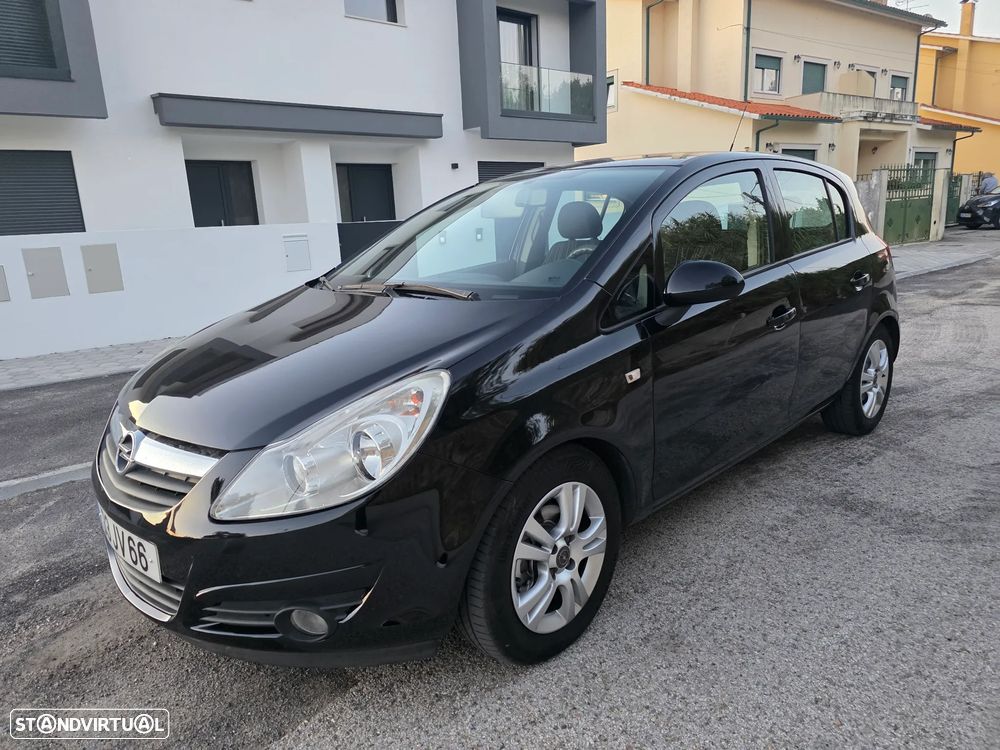 Opel Corsa 1.3 CDTi Enjoy EcoFLEX - 1