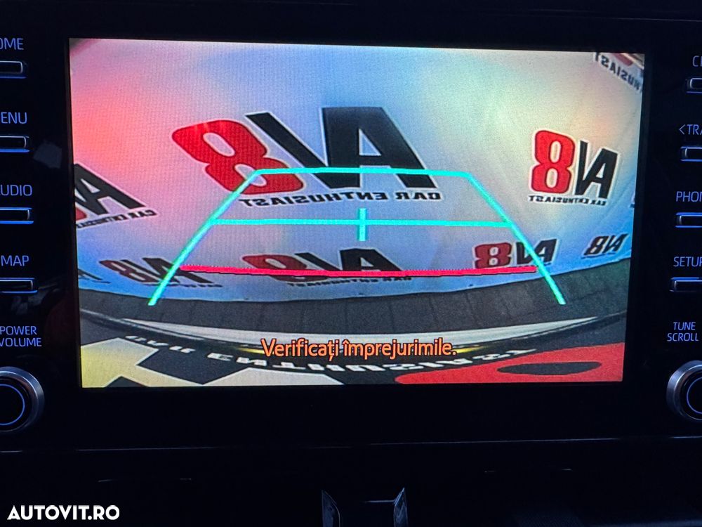 Toyota Corolla 1.8 HSD Active - 9