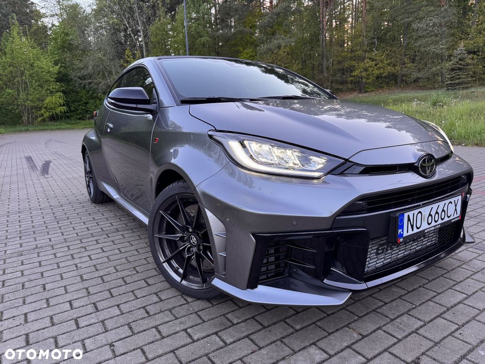 Toyota GR Yaris 1.6 Dynamic - 12
