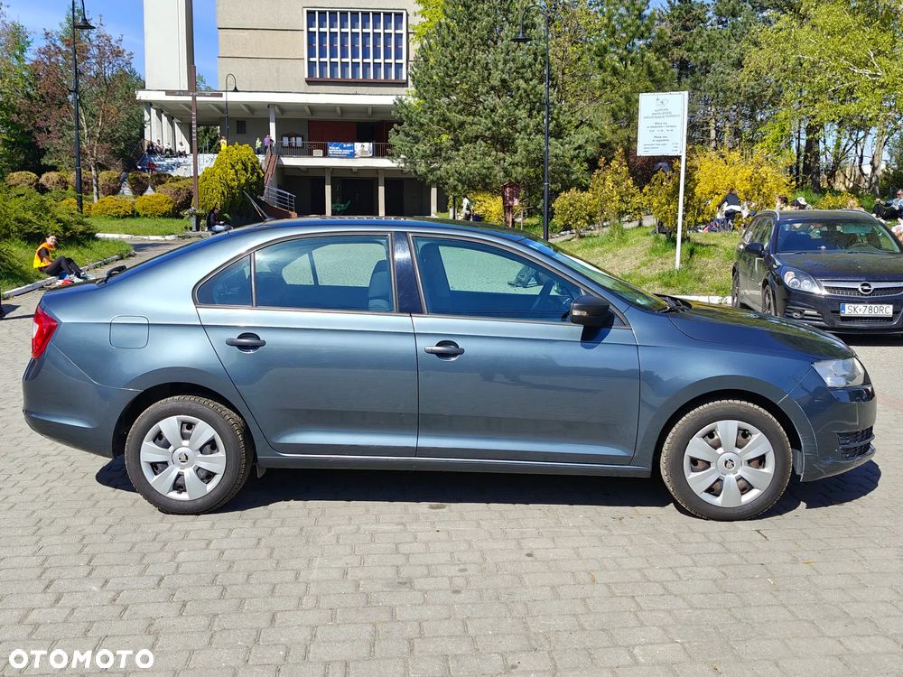 Skoda RAPID 1.2 TSI Ambition DSG - 3