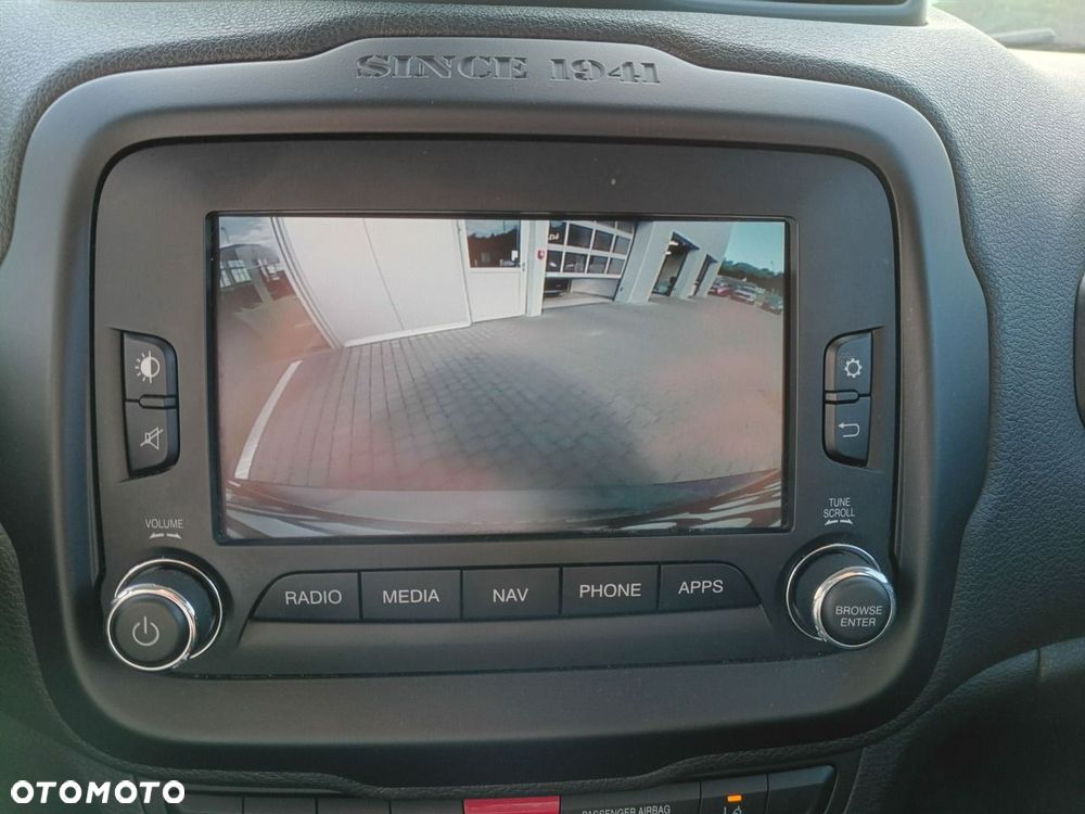 Jeep Renegade 1.4 MultiAir DSG Limited - 31