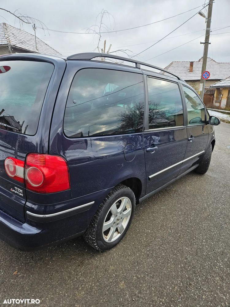 Volkswagen Sharan 1.9 TDI 4Motion Exclusive Edition - 5