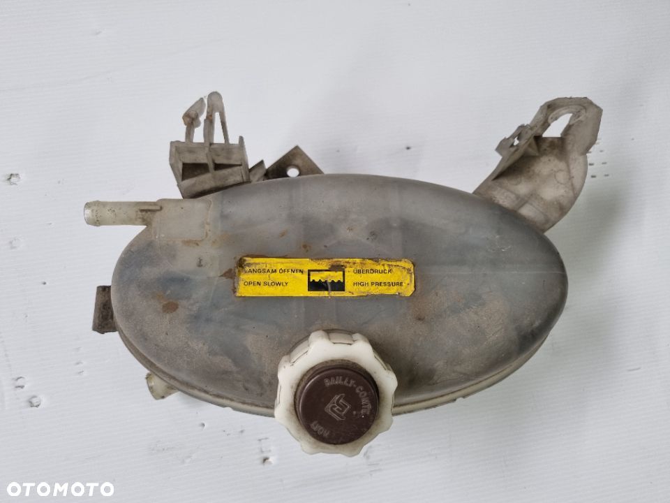 ZBIORNICZEK WYRÓWNAWCZY MASTER MOVANO 3.0 DCI 04-10r. - 1