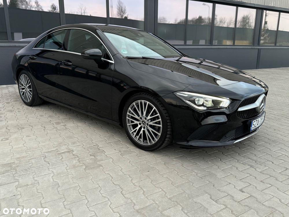 Mercedes-Benz CLA 180 7G-DCT Progressive Line Advanced - 28