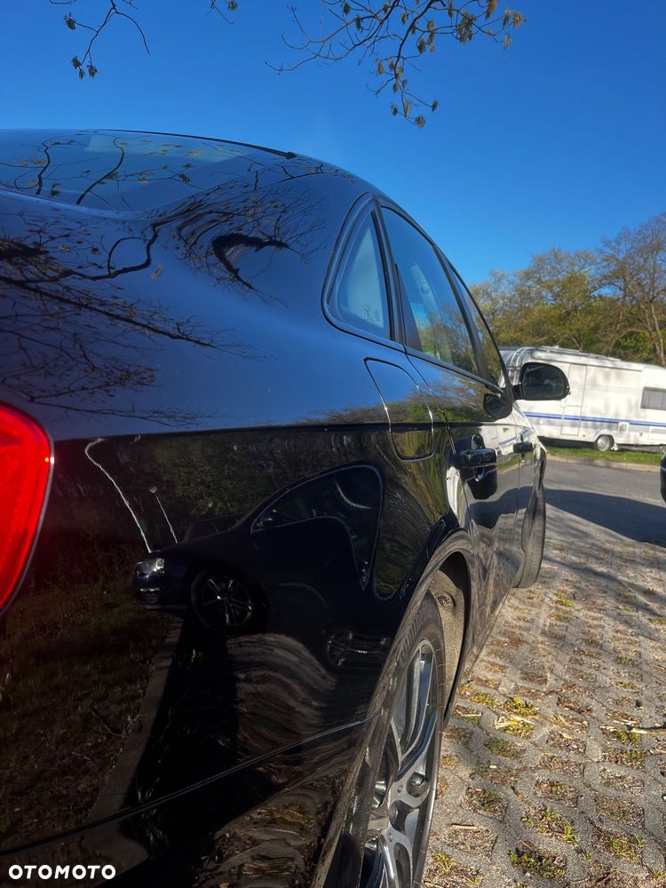 Audi A4 Limousine - 3