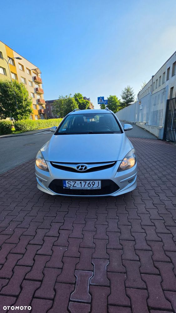 Hyundai i30 1.6 CRDi Comfort EU5 - 1