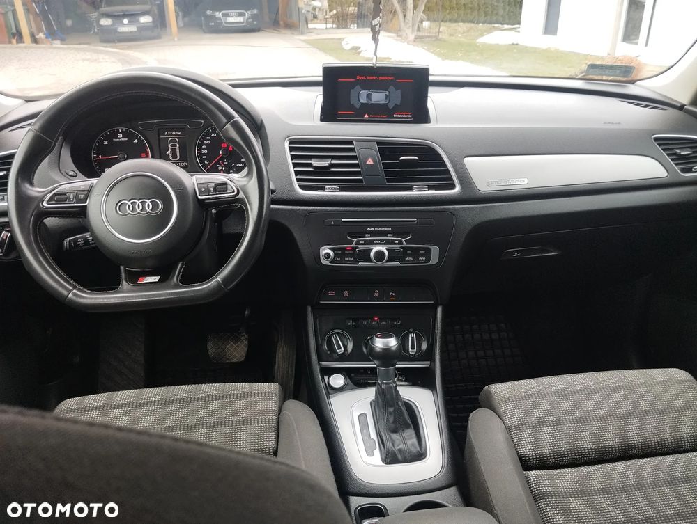 Audi Q3 2.0 TDI Quattro S tronic sport - 13