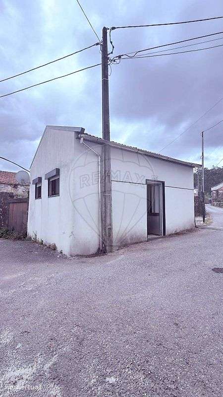 Moradia T1 para venda - Grande imagem: 3/12