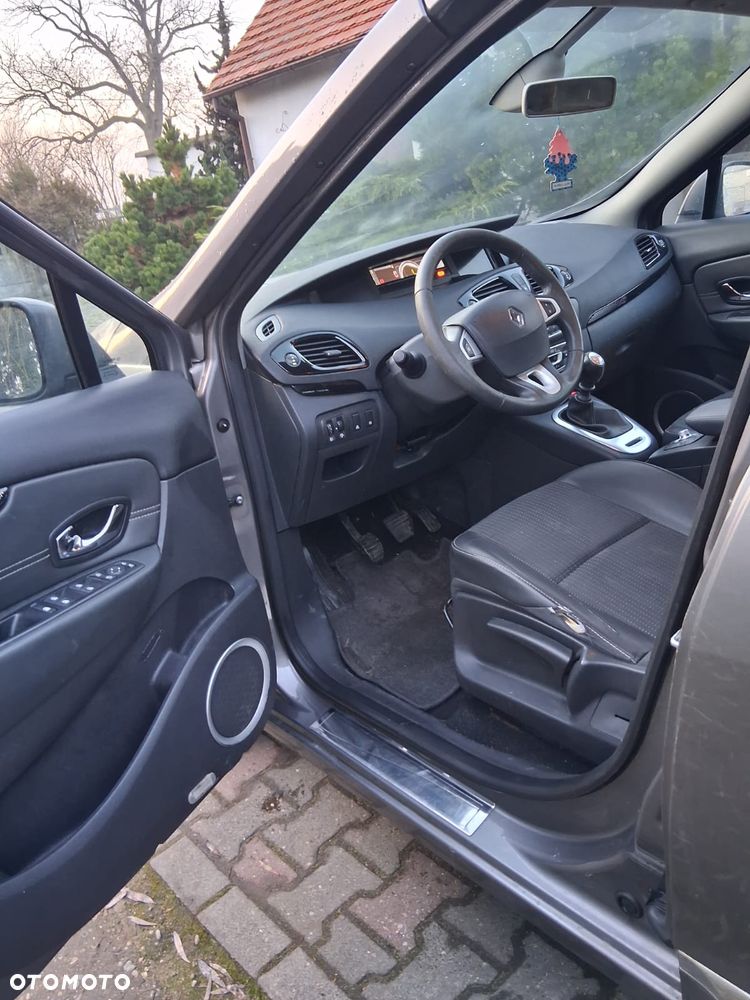 Renault Grand Scenic Energy dCi 110 S&S Dynamique - 8