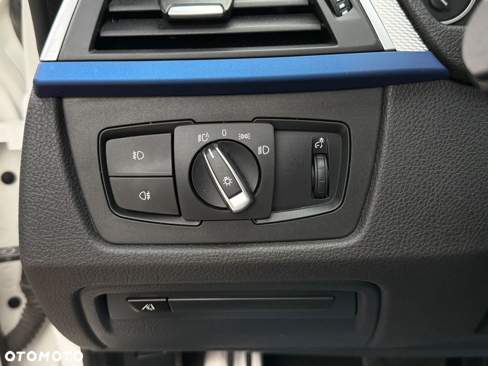 BMW Seria 4 430i xDrive M Sport - 28