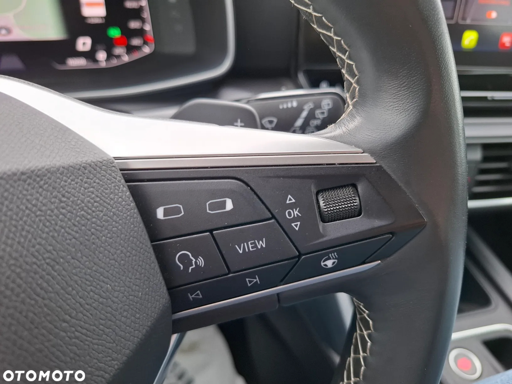 Seat Leon Sportstourer 2.0 TDI DSG Style - 20