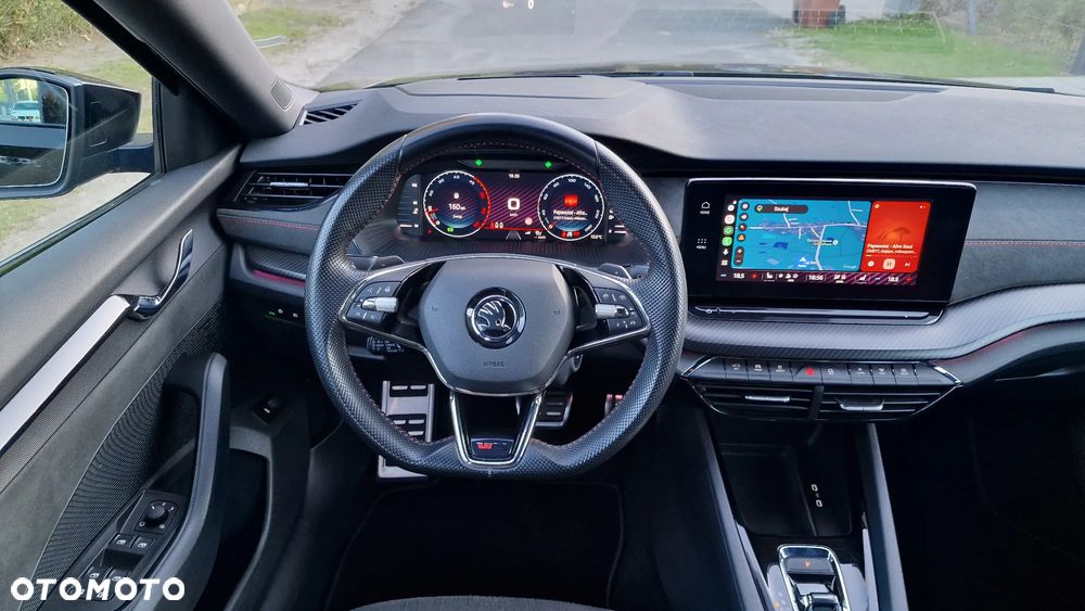 Skoda Octavia 2.0 TDI DSG RS - 11