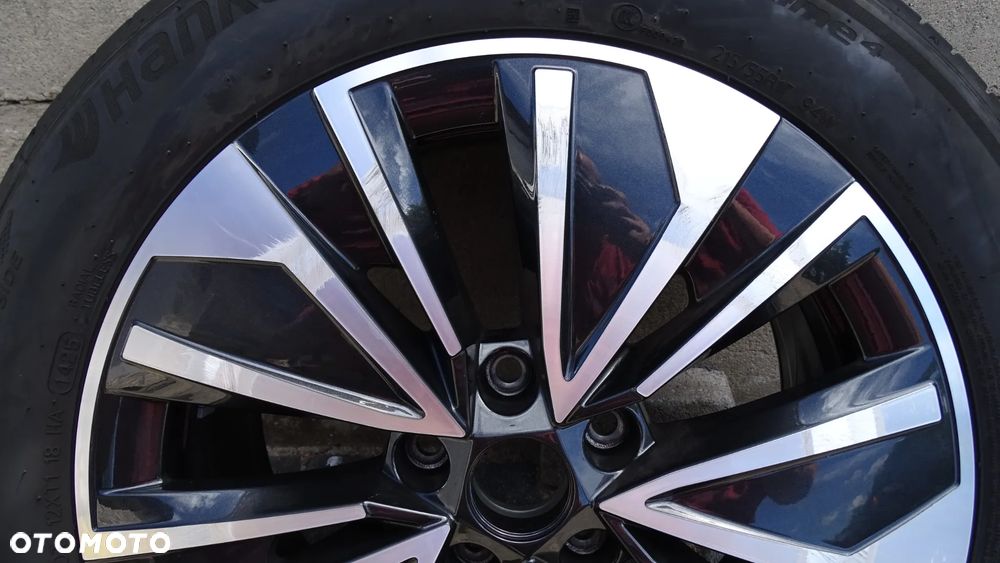 SKODA SUPERB IV 3P0 7.5Jx17H2 ET41 5X112 - felga - 2