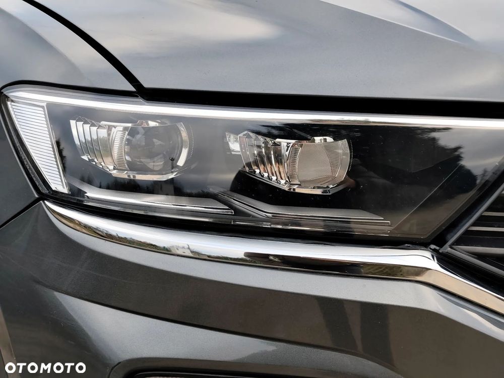 Volkswagen T-Roc 2.0 TDI SCR DSG R-Line - 10