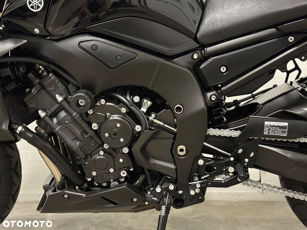 Yamaha FZ - 31
