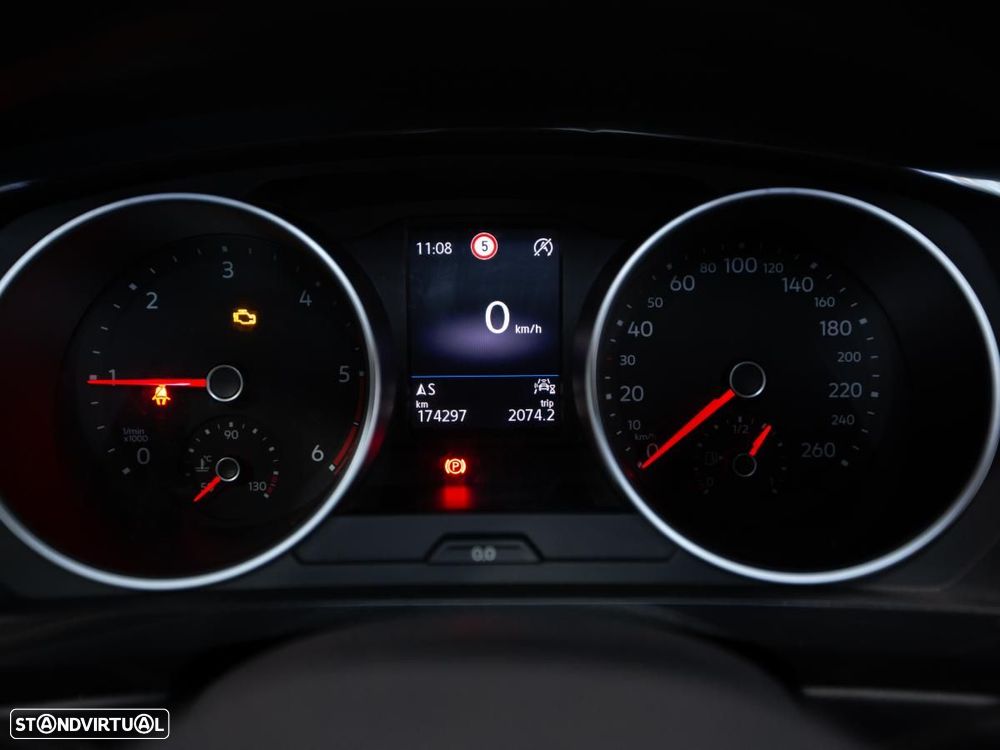 VW Tiguan 2.0 TDI Life - 15