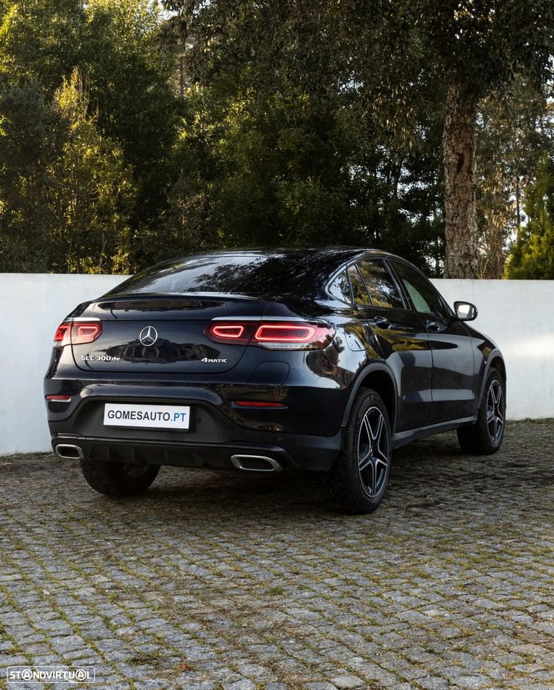 Mercedes-Benz GLC 300 de Coupe 4Matic 9G-TRONIC AMG Line - 3