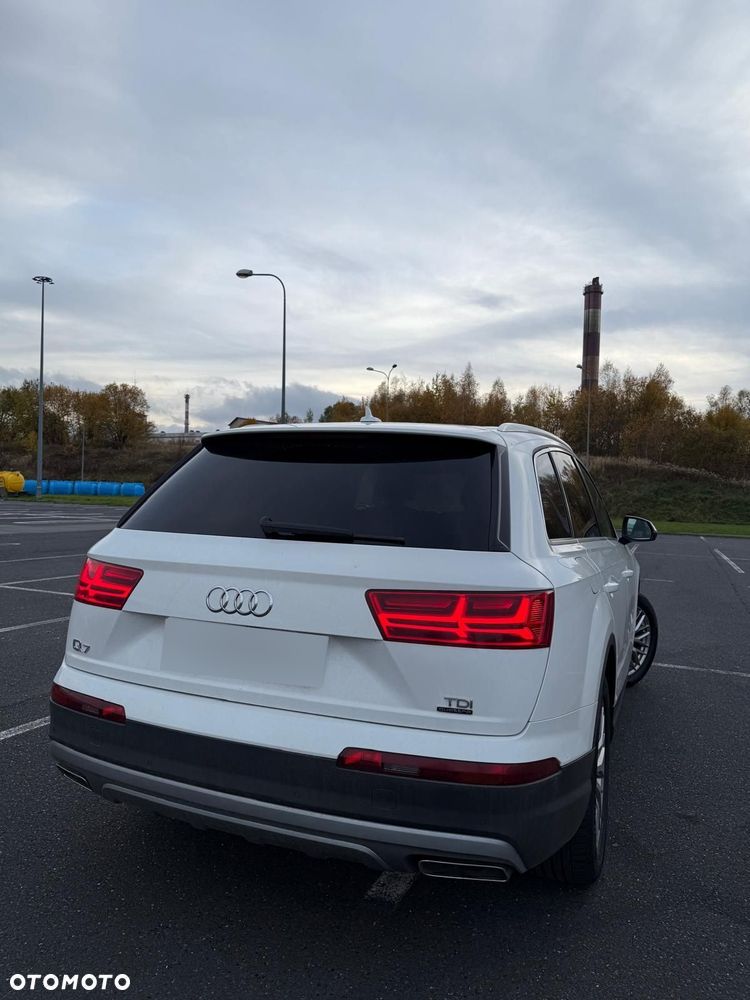 Audi Q7 - 6