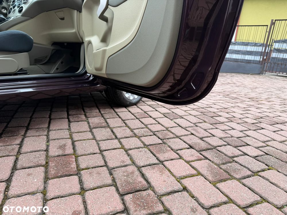 Ford KA 1.2 Titanium - 19