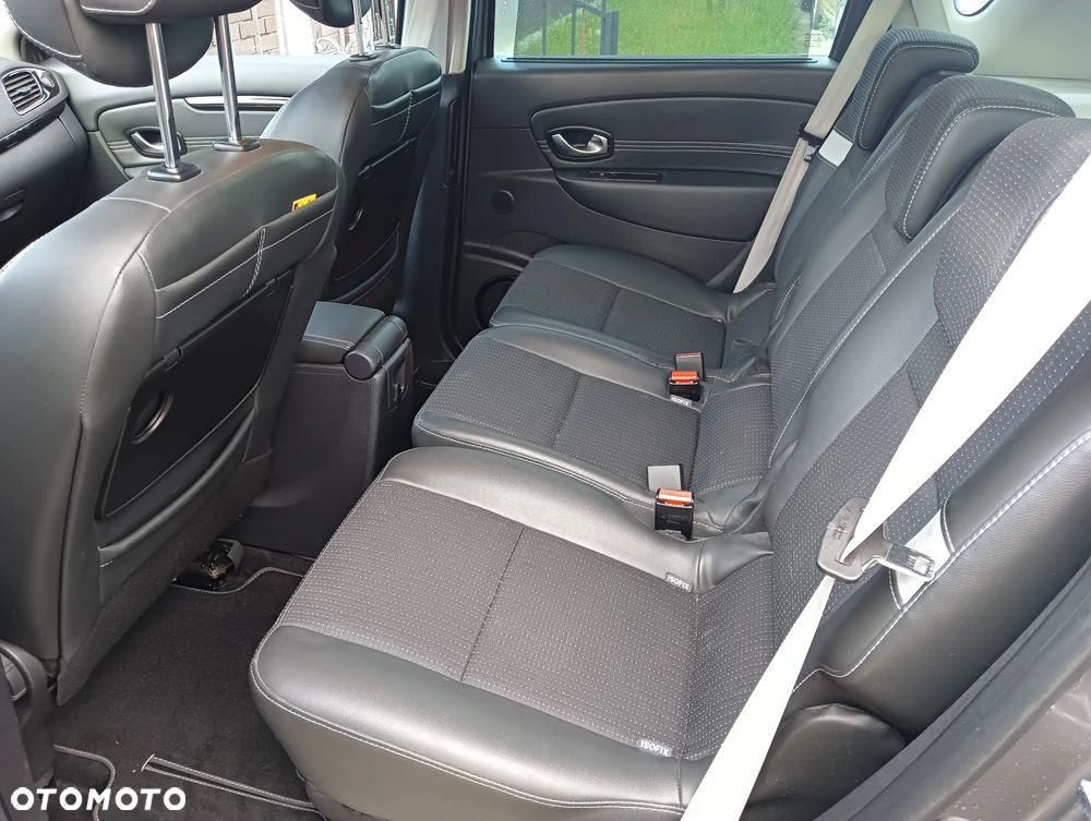 Renault Scenic TCe 130 Bose Edition - 7
