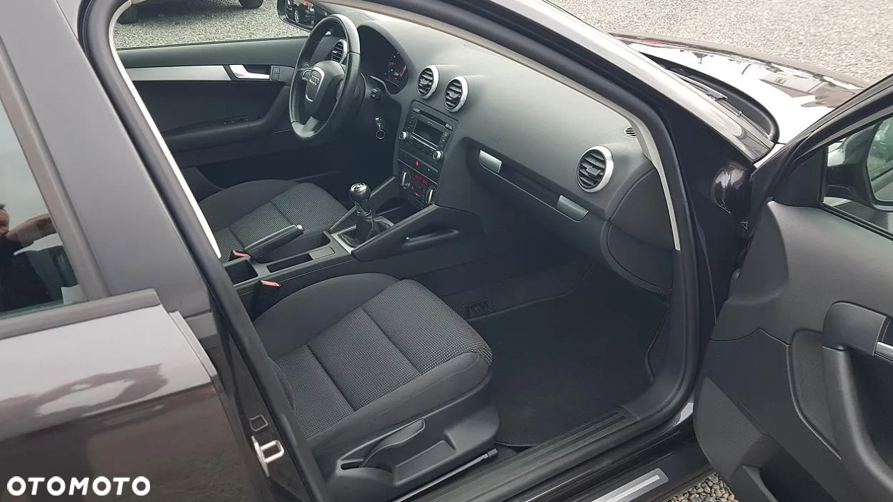 Audi A3 1.4 TFSI Ambition - 29