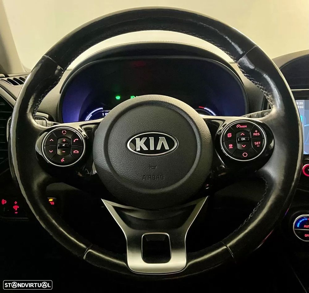 Kia e-Soul 64kWh - 12
