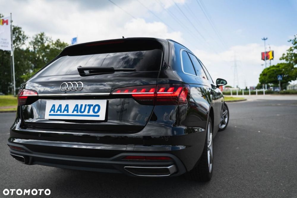 Audi A4 Avant - 13