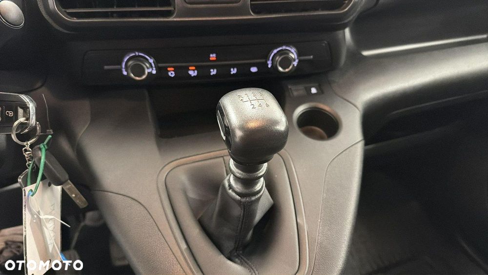 Toyota Proace City - 14