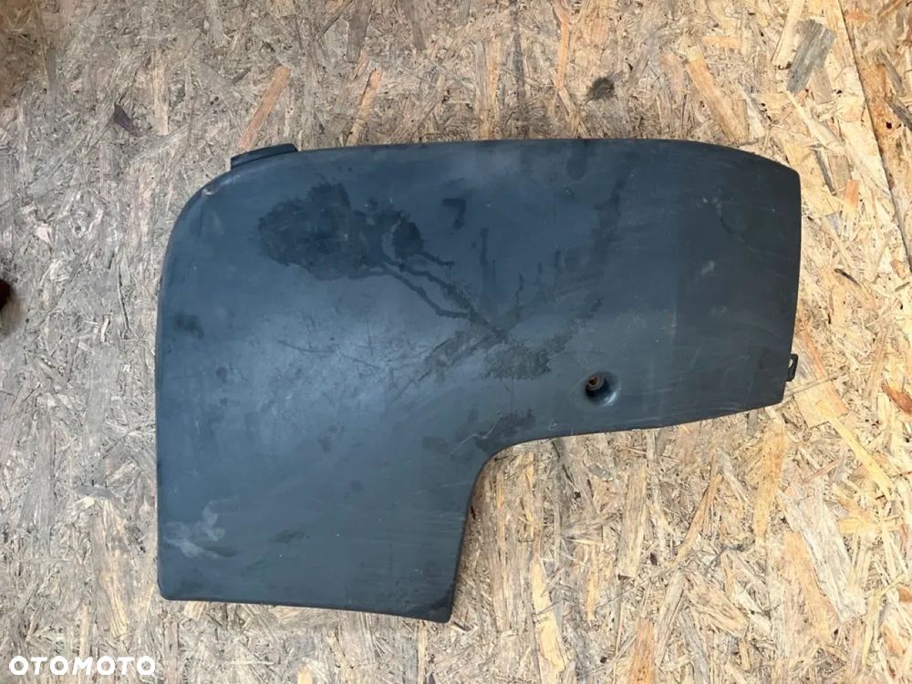 RENAULT TRAFIC II 2 narożnik zderzaka prawy tył 91166147