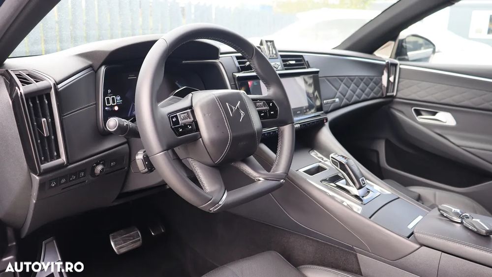 DS Automobiles DS 9 - 18