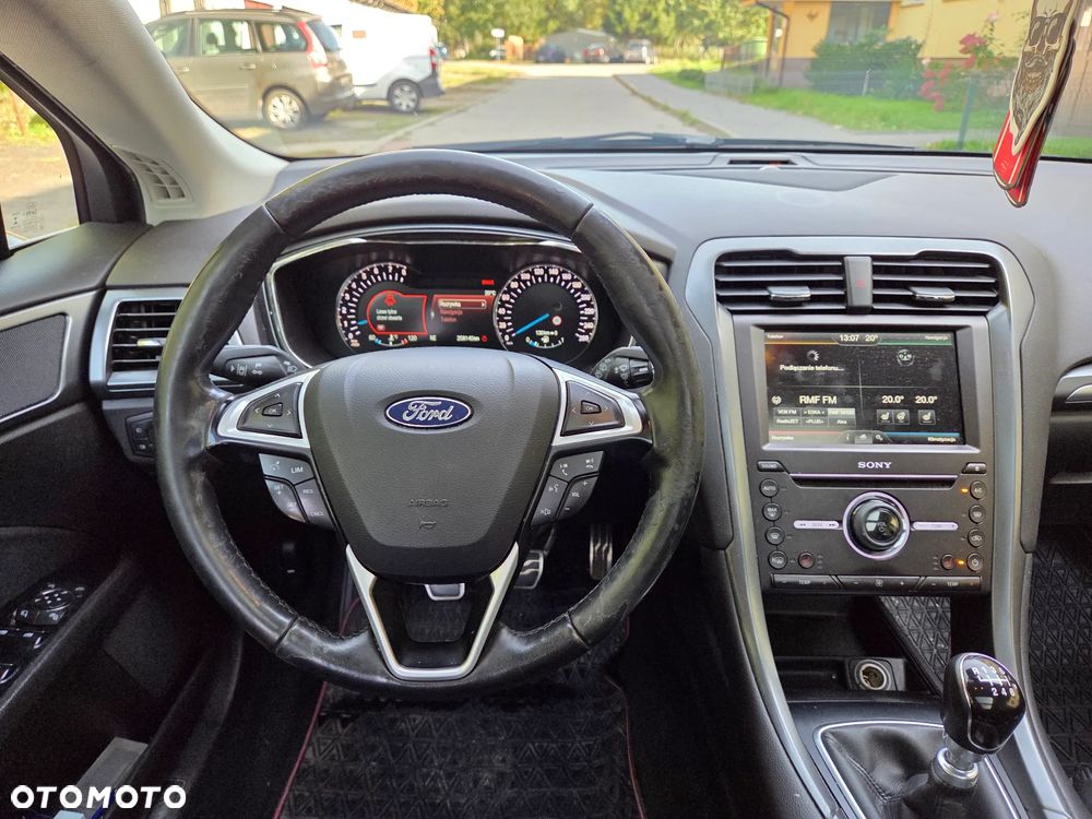 Ford Mondeo - 13