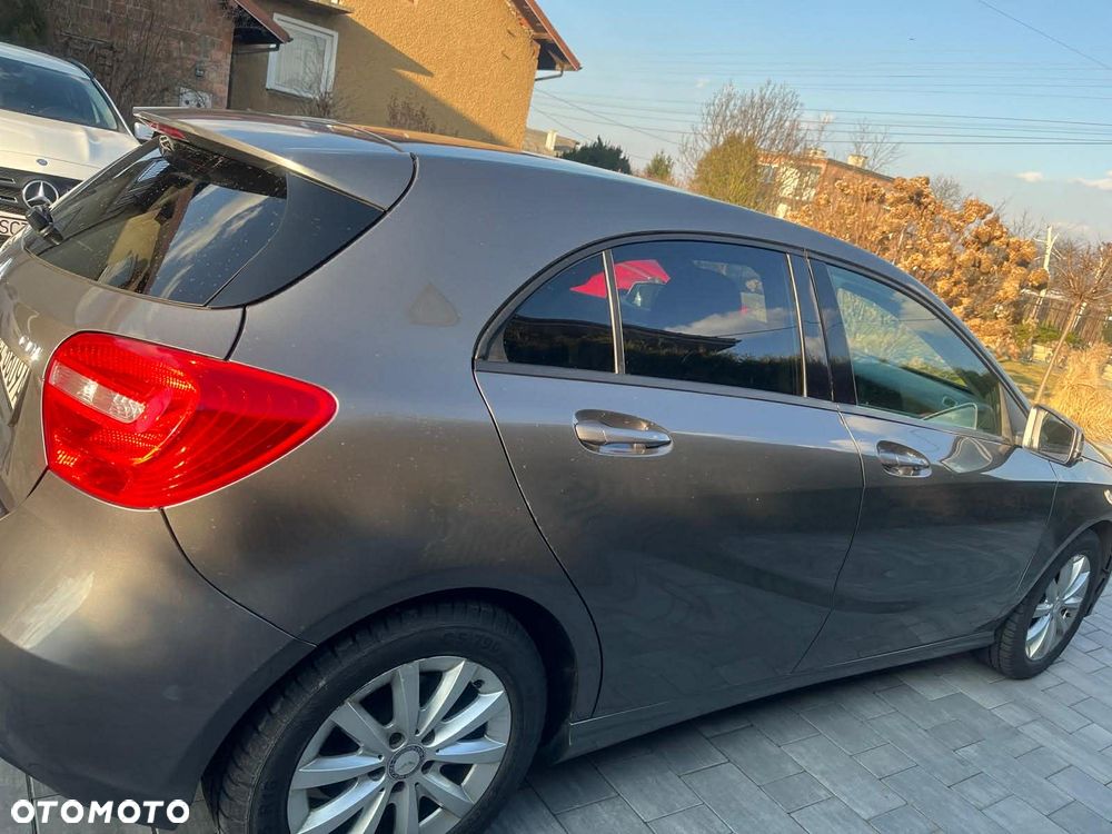 Mercedes-Benz Klasa A 180 CDI (BlueEFFICIENCY) Style - 2