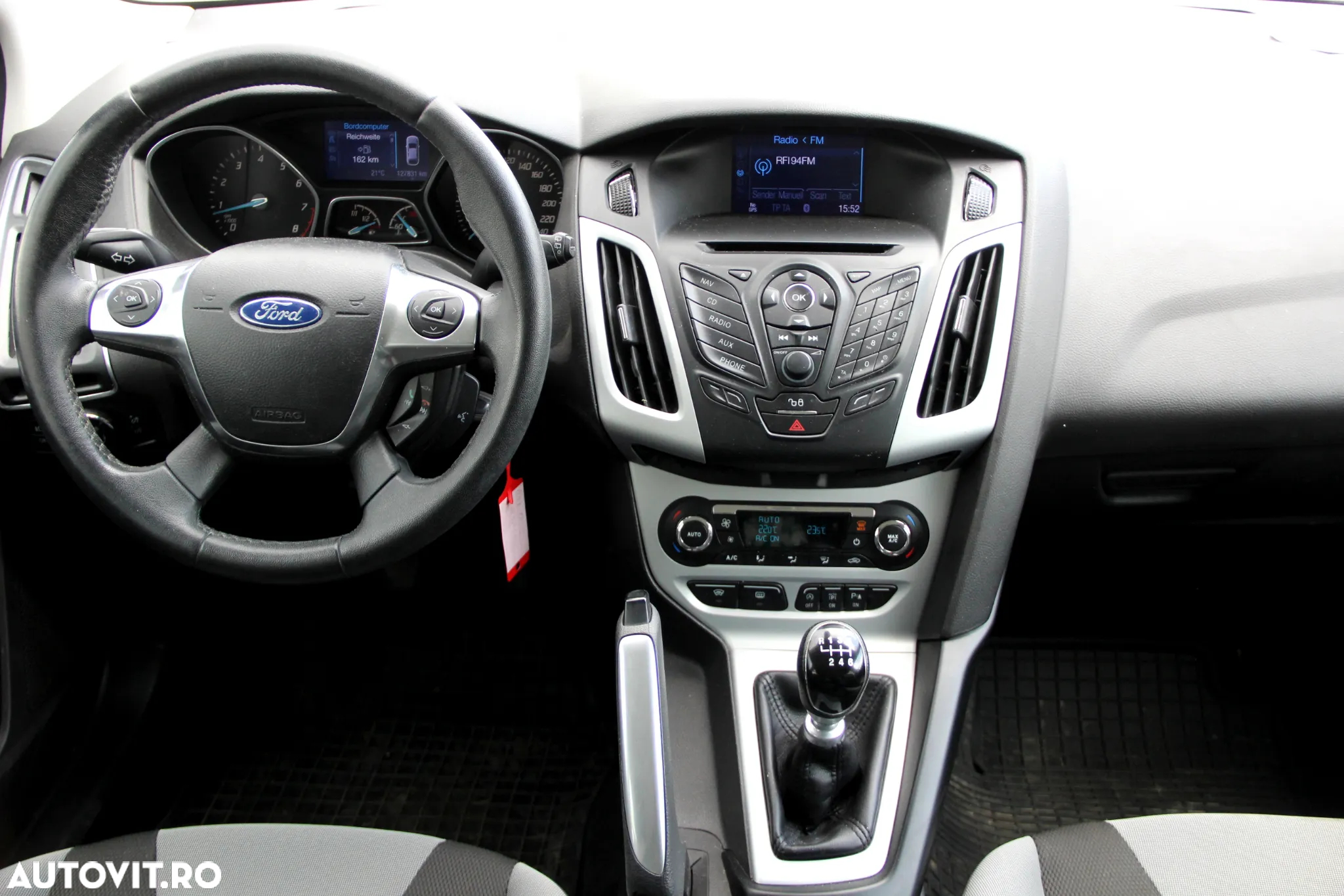 Ford Focus 1.0 EcoBoost Start Stop Trend - 11