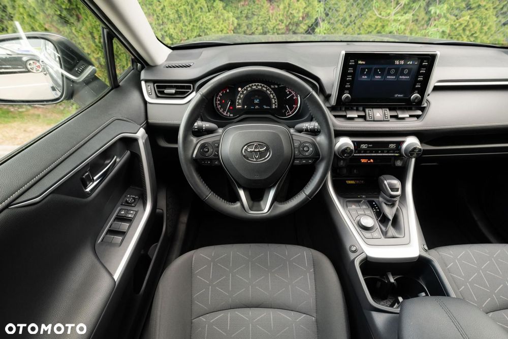 Toyota RAV4 - 12