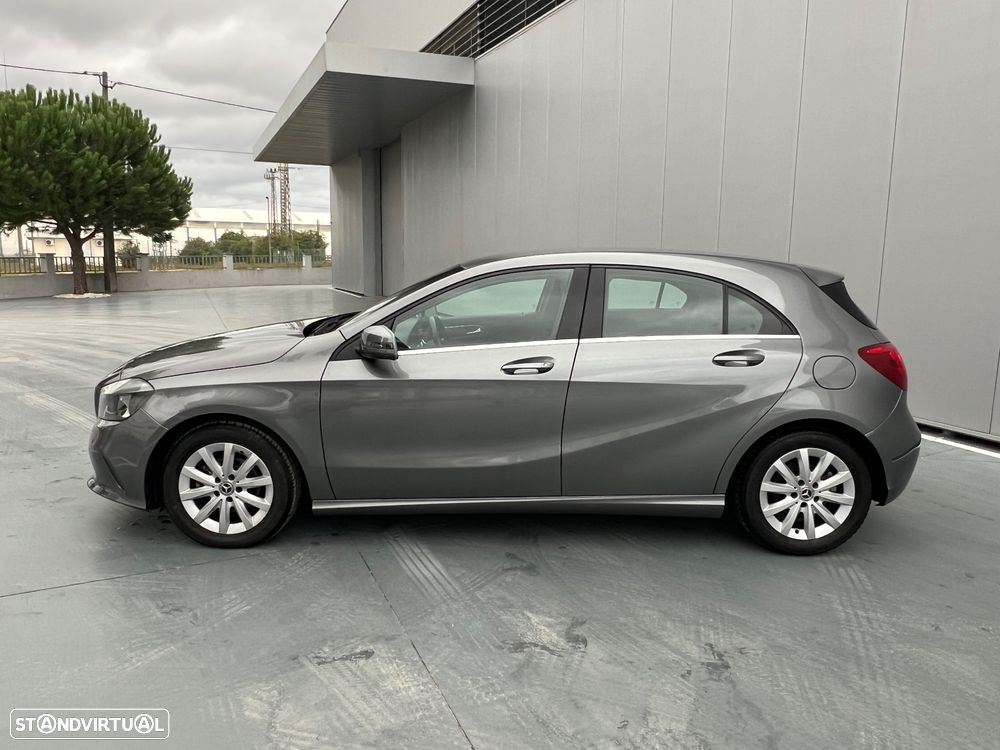 Mercedes-Benz A 180 d - 2