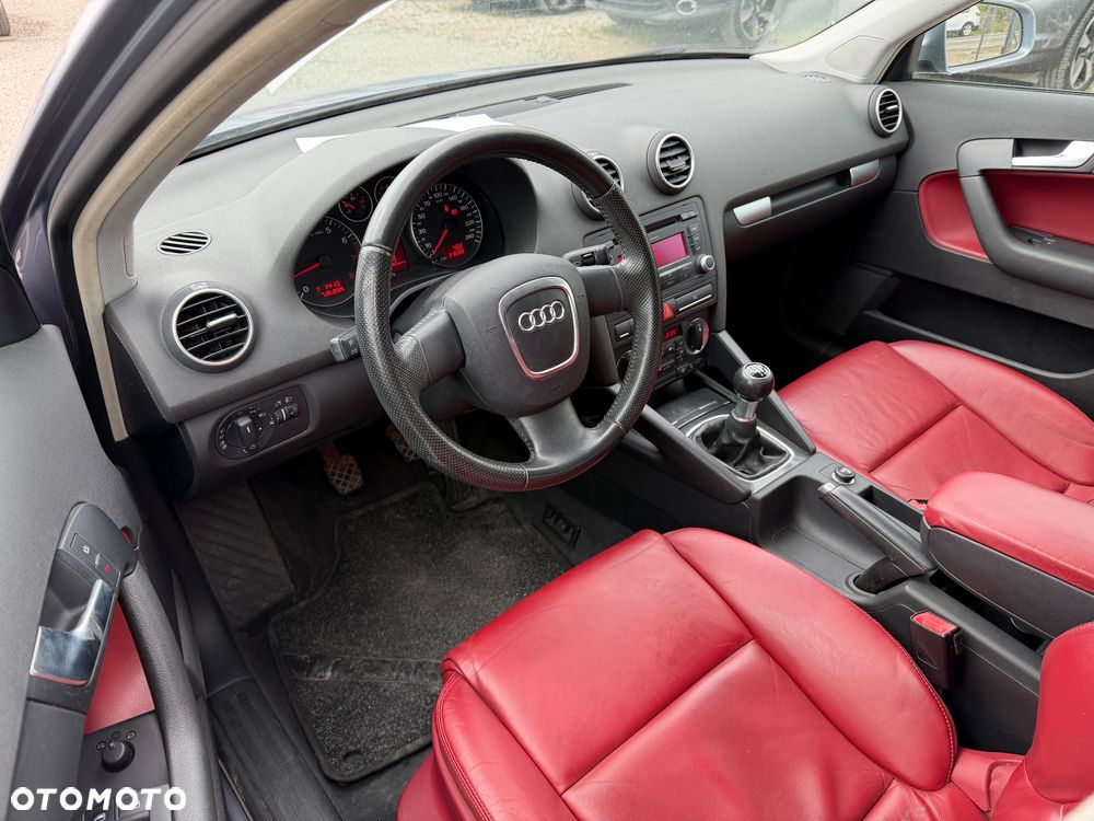 Audi A3 Sportback 1.6 S line Sportpaket plus - 35