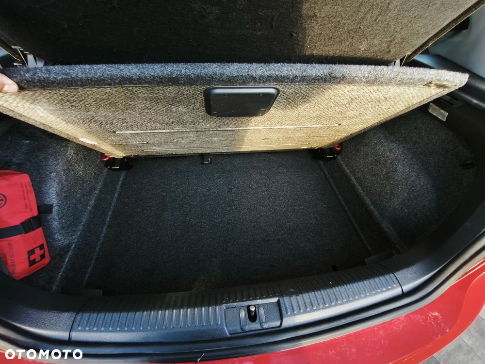 Volkswagen Polo - 21
