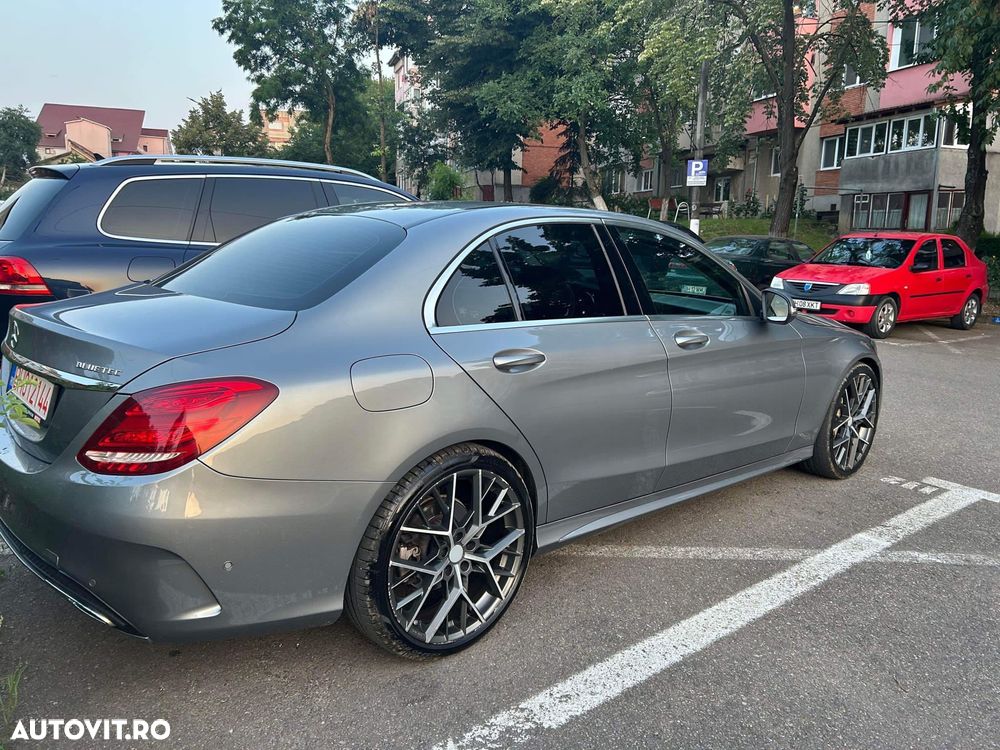 Mercedes-Benz C - 3