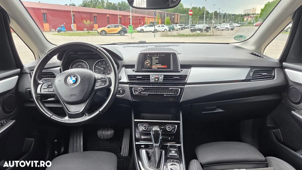 BMW Seria 2 216d Aut. Sport Line - 13