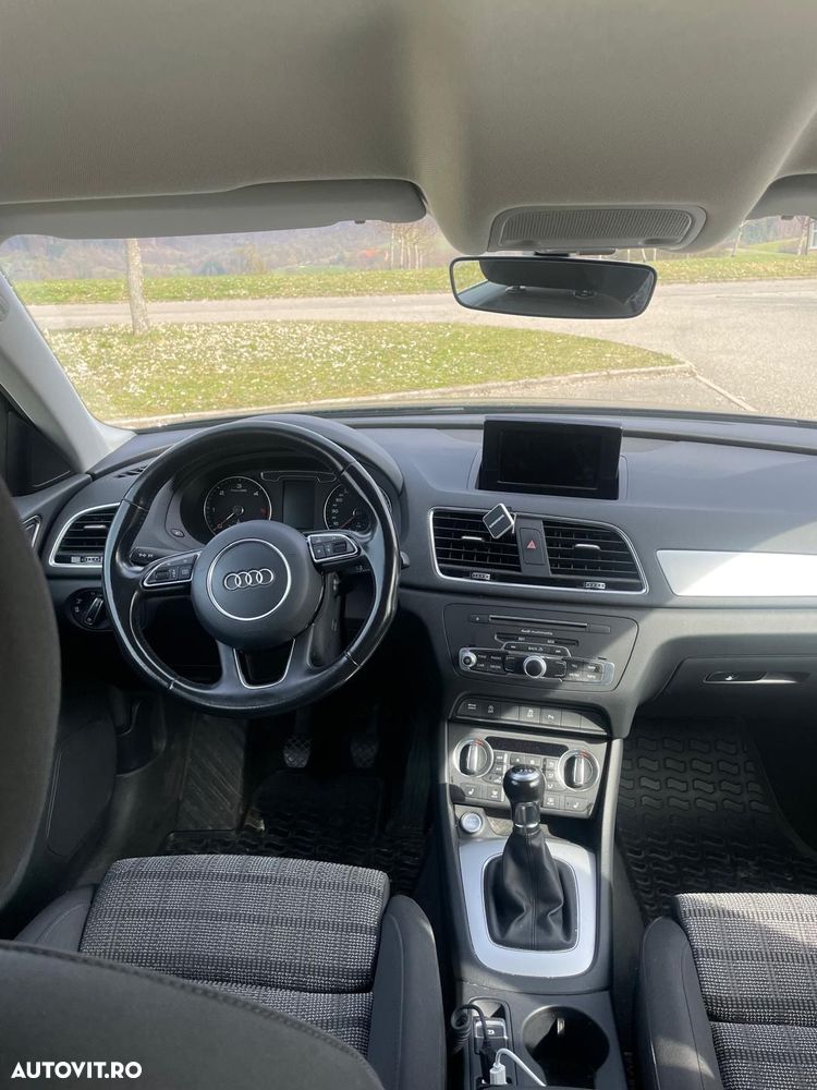 Audi Q3 2.0 TDI Design - 11