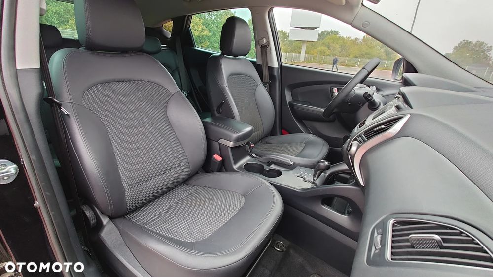 Hyundai ix35 - 23