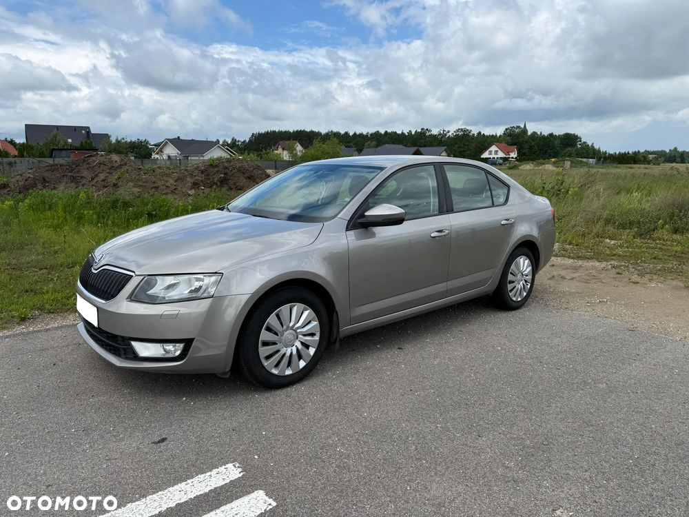 Skoda Octavia 1.6 TDI Active DSG - 3