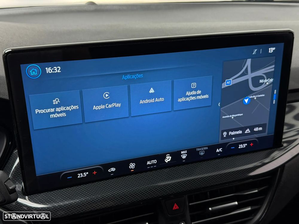 Ford Focus 1.0 EcoBoost MHEV ST-Line - 24