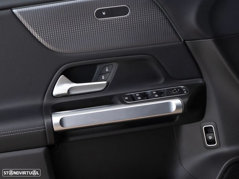 Mercedes-Benz GLB 200 d Progressive - 22