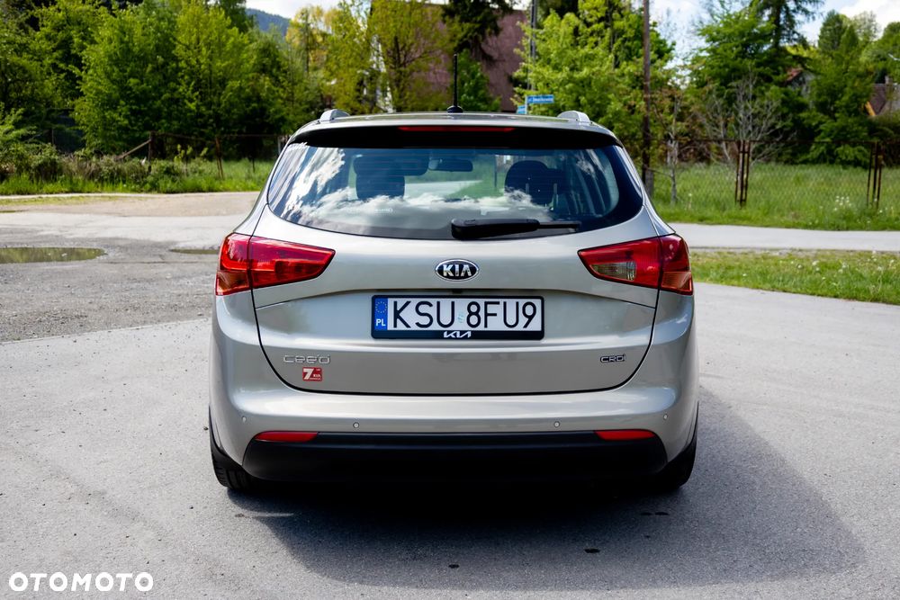 Kia Ceed 1.6 CRDi L - 4